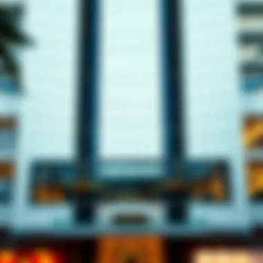 Architectural facade highlighting the modern design of هيلي مول